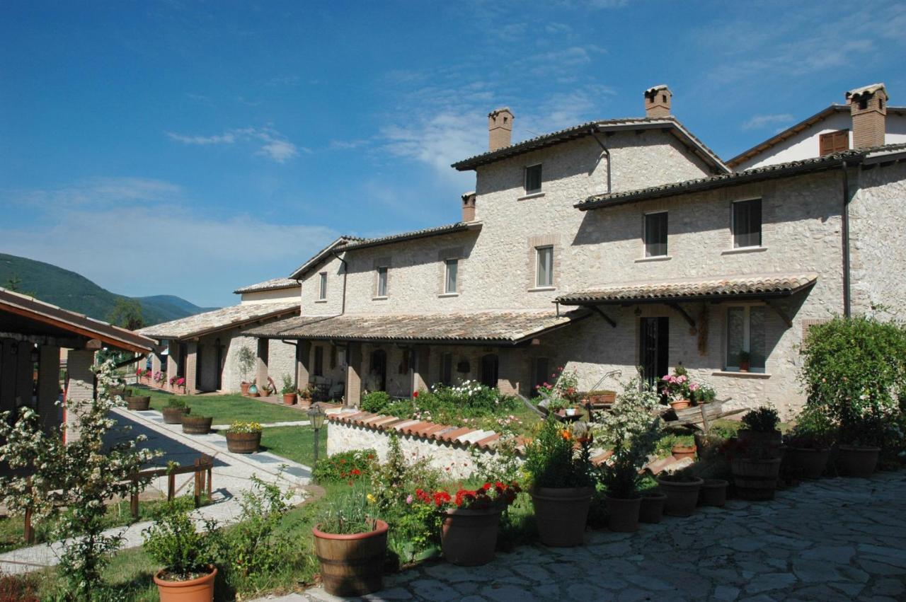 Agriturismo Casale Nel Parco Dei Monti Sibillini Norcia Exterior foto