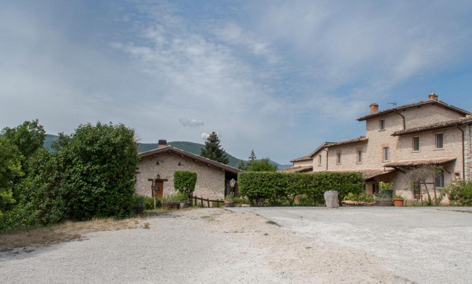 Agriturismo Casale Nel Parco Dei Monti Sibillini Norcia Exterior foto